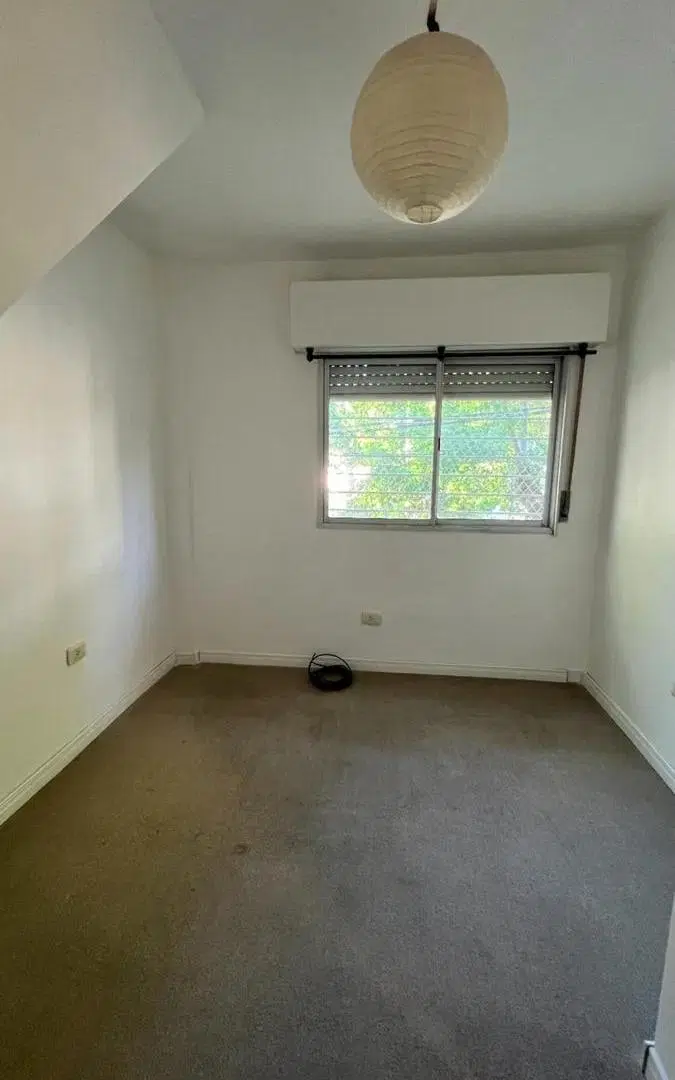 Departamento en venta - 2 Dormitorios 2 Baños - Villa Ballester 3