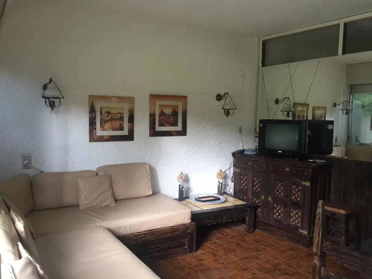 Casa en venta - 2 dormitorios 1 baño - cochera - 504 mts2 - Maldonado 2