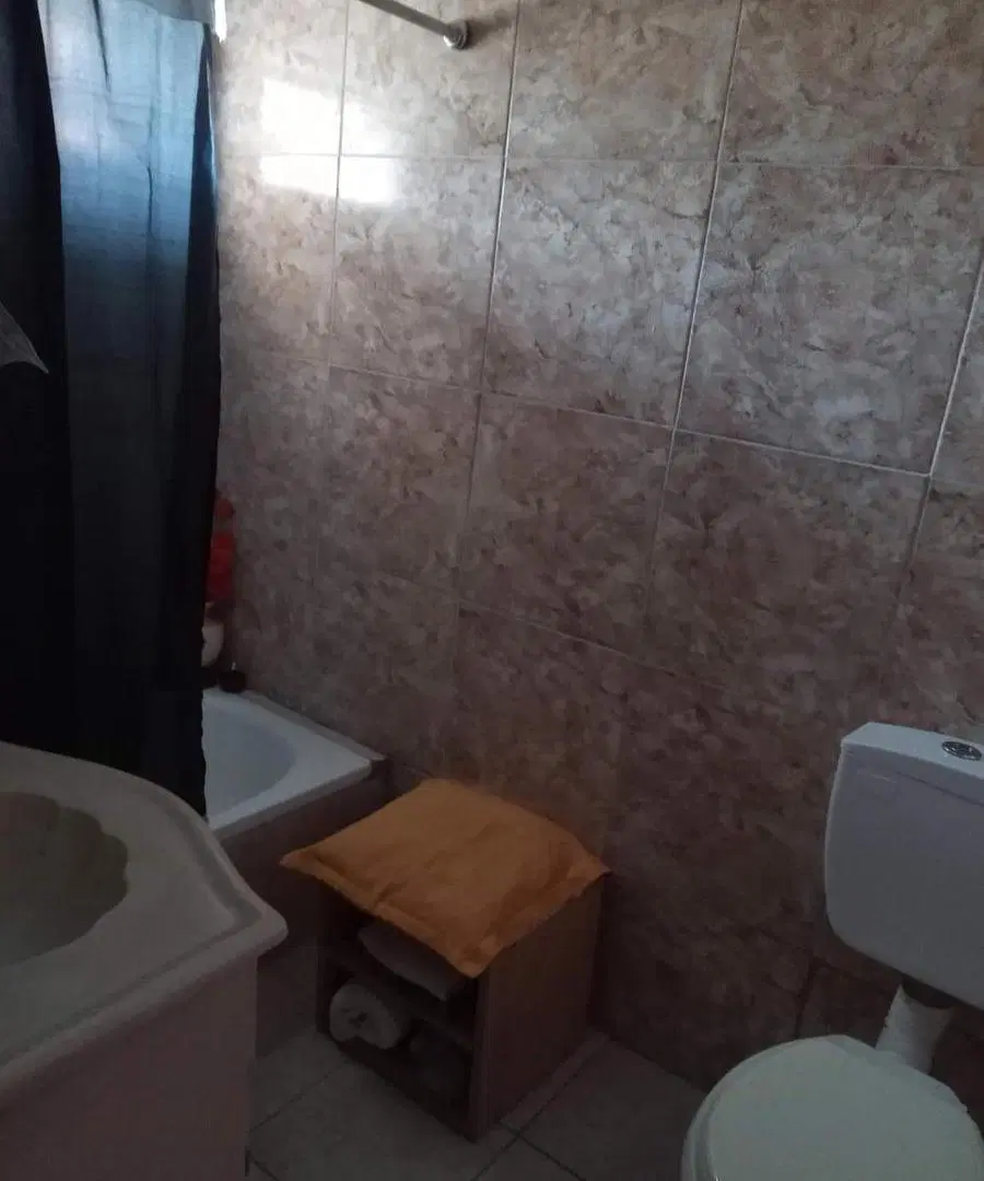 PH venta - 2 dormitorios 1 baño - 80mts2 totales - Los Hornos 4