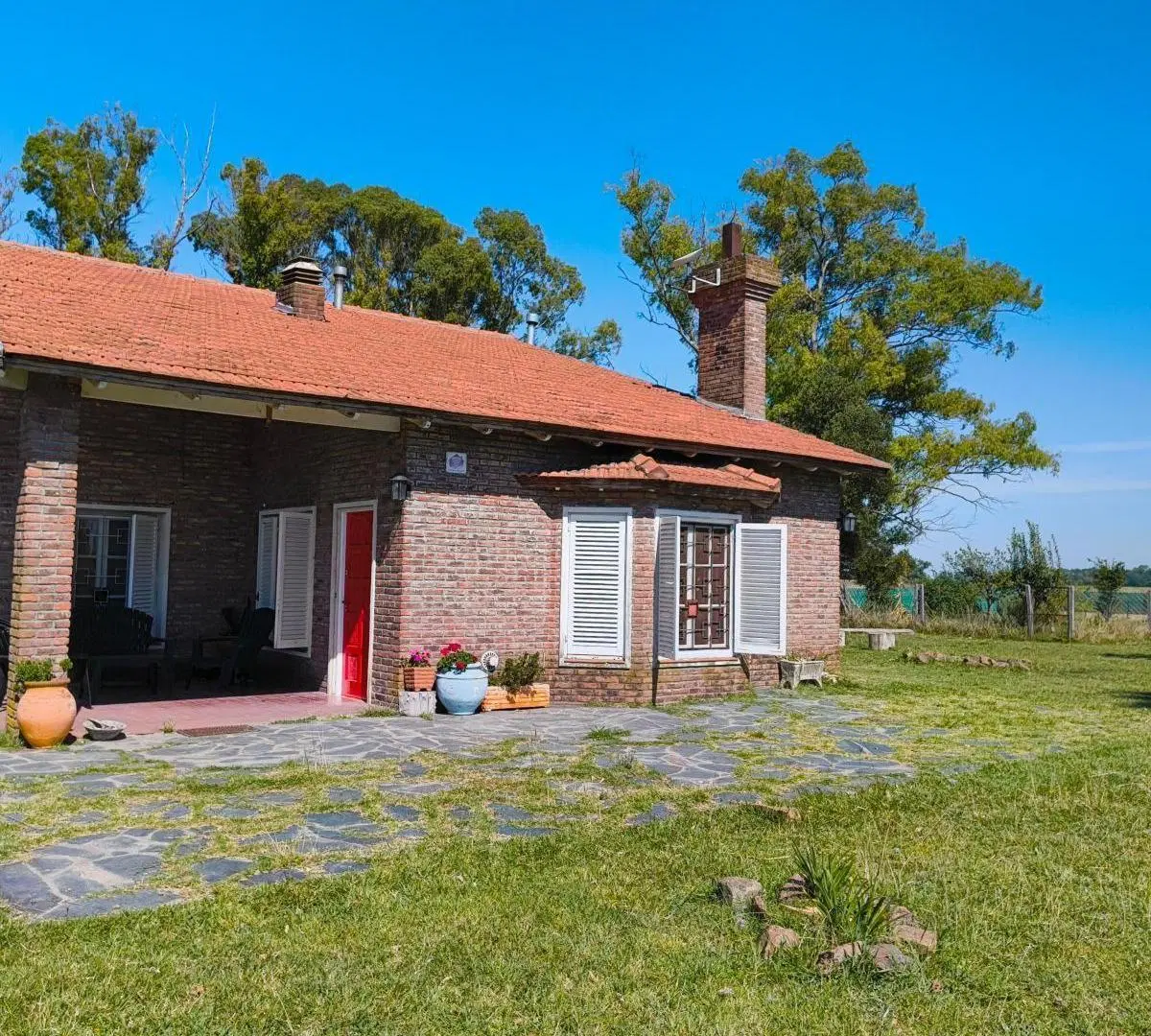 Casa en venta - 4 Dormitorios 3 Baños - Saladillo 4