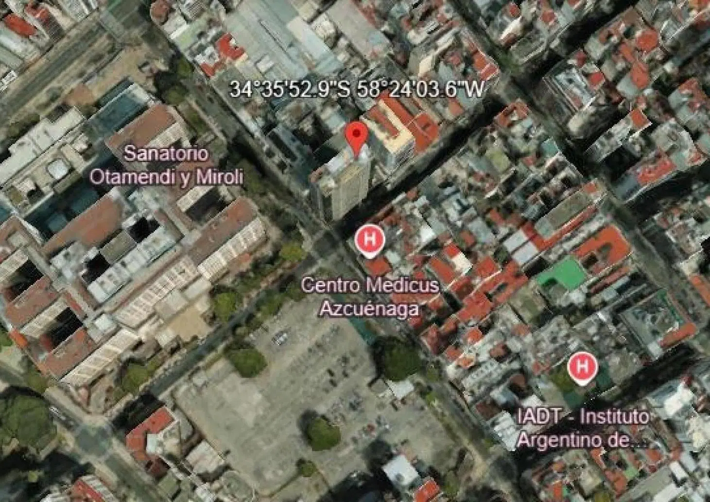 Cochera en venta - 13Mts2 - Recoleta 5