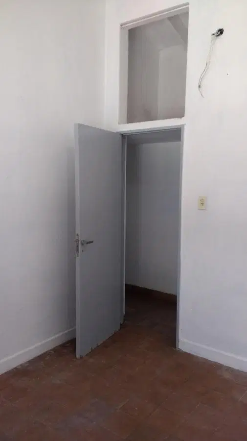 Casa en venta - 3 dormitorios 1 baño - cochera - 276Mts2 - San Andrés, San Martín 2