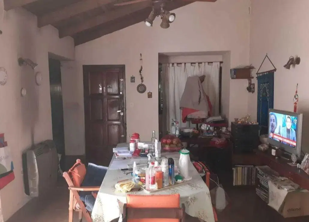Casa en venta - 2 dormitorios 1 baño 1 cochera - La Plata[FINANCIADA] 5