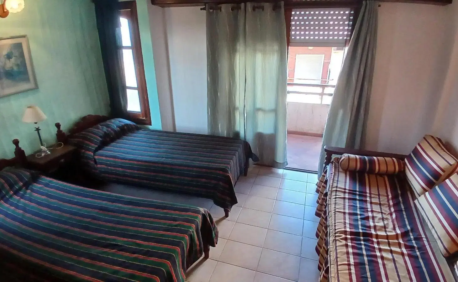 Departamento en venta - 2 Dormitorios 2 Baños - Villa Gesell 1