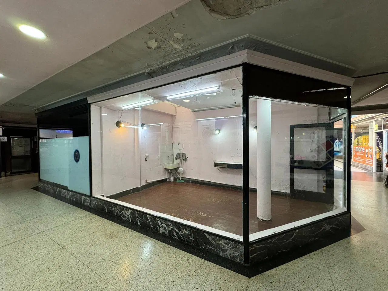 Local en venta - 1 Ambiente - Flores 3