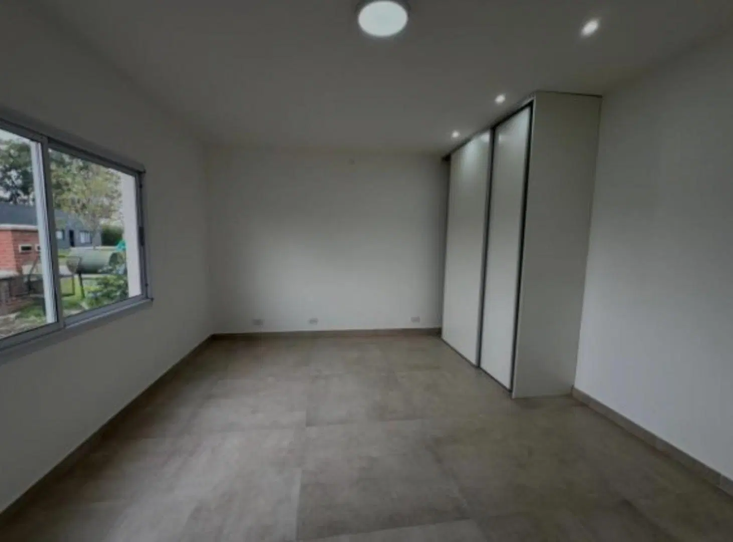 Casa en venta - 3 Dormitorios 2 Baños - Pilar 2