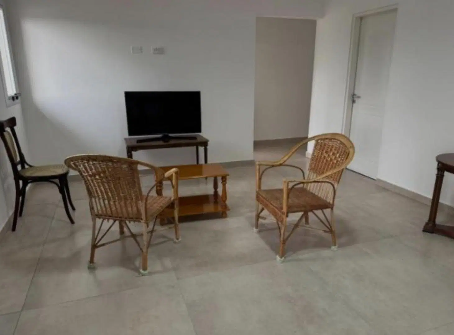 Casa en venta - 3 Dormitorios 2 Baños - Pilar 3