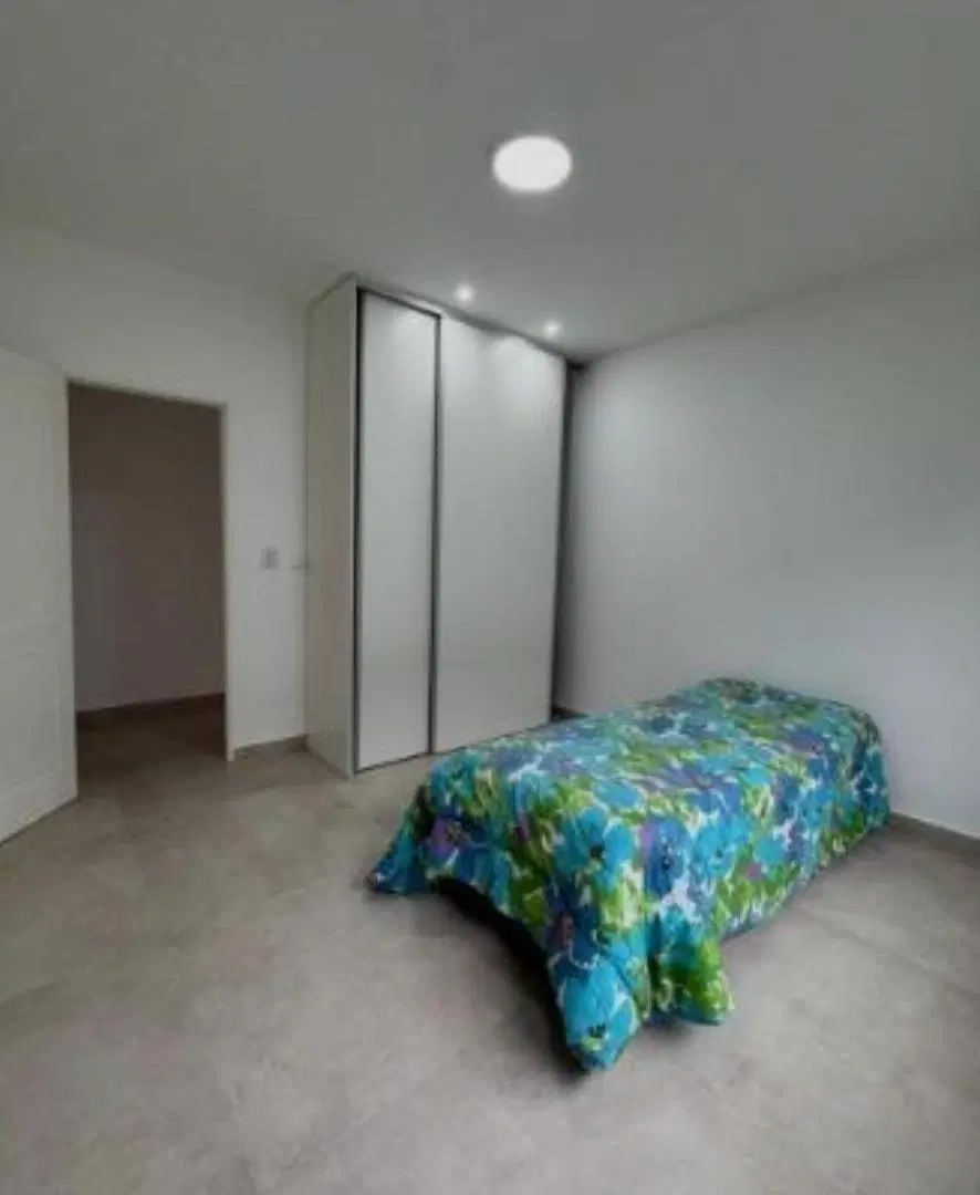 Casa en venta - 3 Dormitorios 2 Baños - Pilar 5