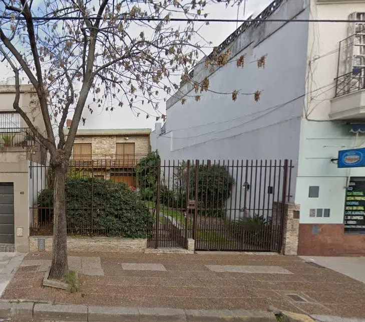 Terreno en venta - 221Mts2 - Flores 2