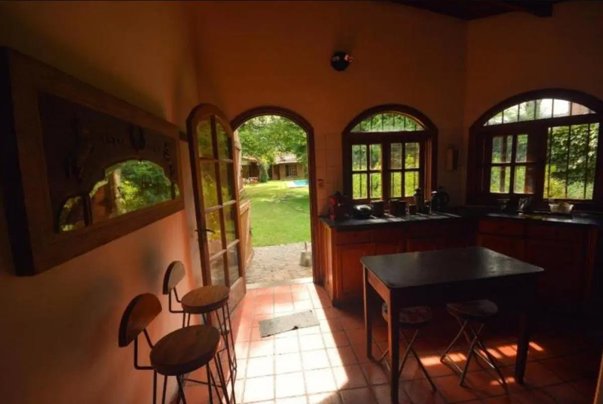 Casa en venta - 2 Dormitorios 2 Baño - 671mts2 - City Bell 5