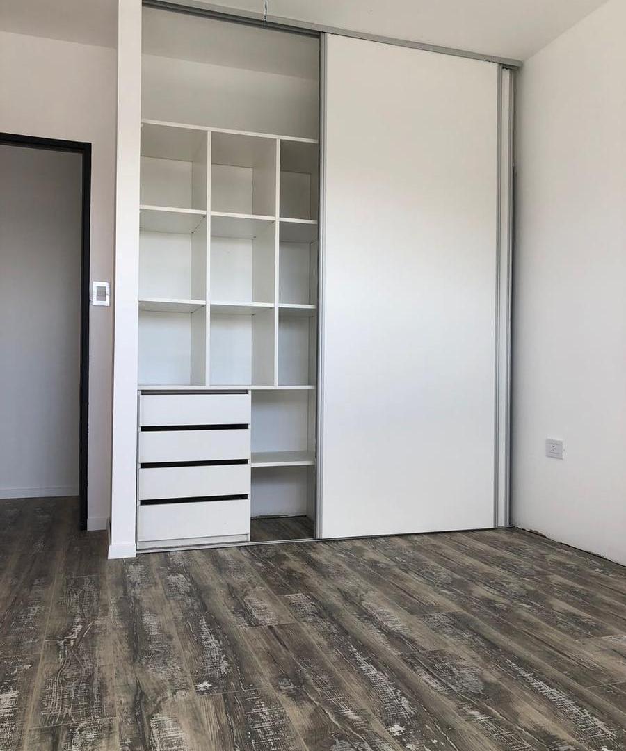 Edificio Comercial en venta - Locales - Departamentos - 280Mts2 - La Plata