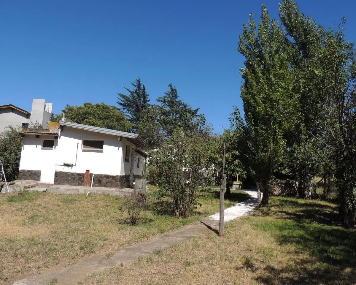 Casa en venta - 3 Dormitorios 3 Baños - 1200mts2 - Sierra De La Ventana 4