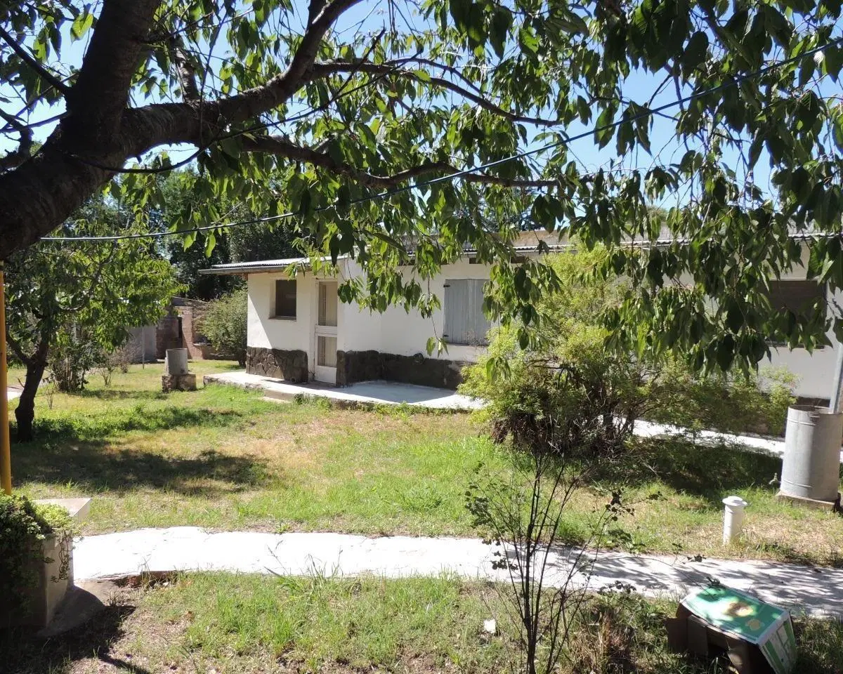 Casa en venta - 3 Dormitorios 3 Baños - 1200mts2 - Sierra De La Ventana 5