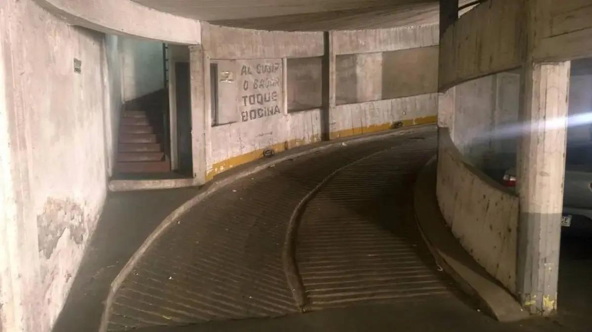 Foto de Cochera en venta - 10mts2 - Liniers, imagen 1
