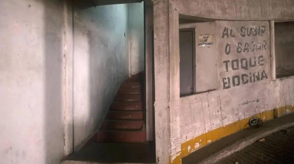 Foto de Cochera en venta - 10mts2 - Liniers, imagen 2