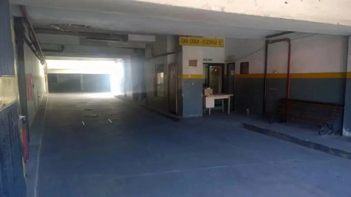 Cochera en venta - 10mts2 - Liniers 4