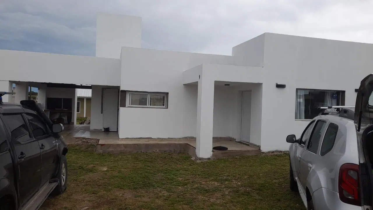 Casa en venta - 2 Dormitorios 1 Baño - 70Mts2 - Mar del Sur 5