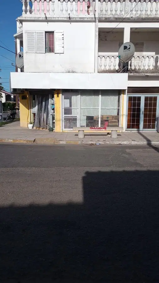 Local en venta - 55mts2 - Mar Del Tuyú 4
