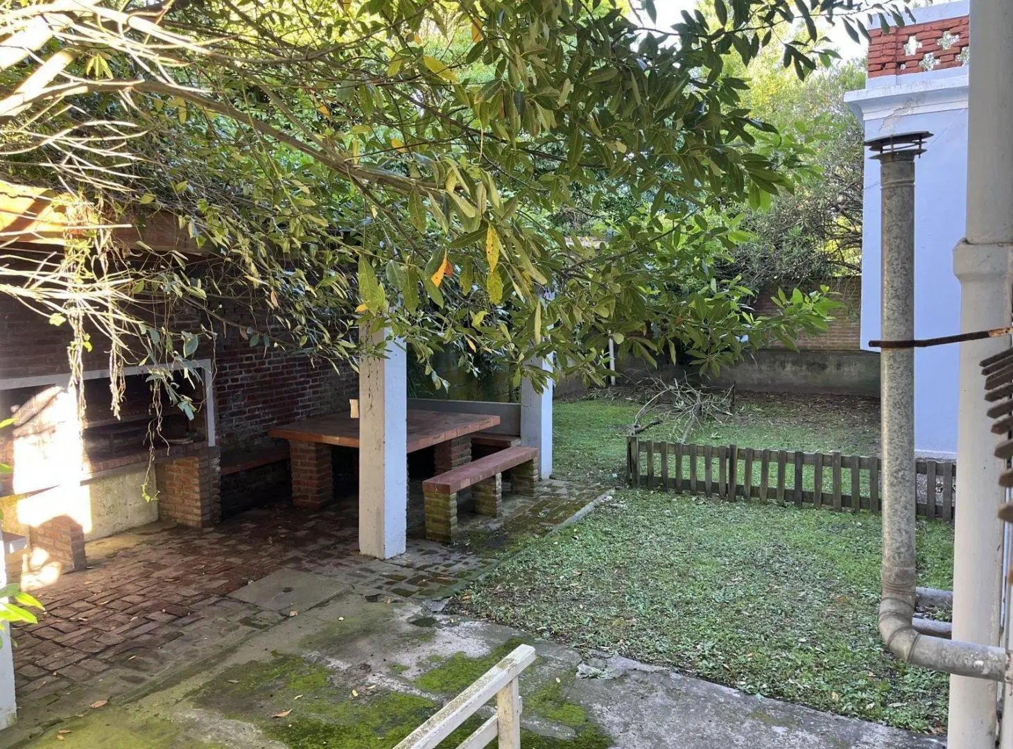 Casa en venta - 6 Dormitorios 4 Baños - 296mts2 - Pinamar 5