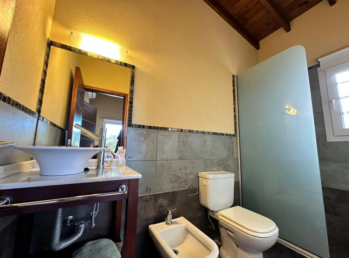 Casa en venta - 5 Dormitorios 3 Baños - 940mts2 - Pinamar 5