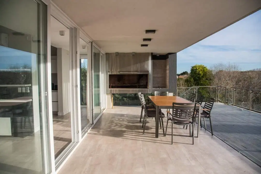 Casa en venta - 5 Dormitorios 8 Baños - Cariló 4