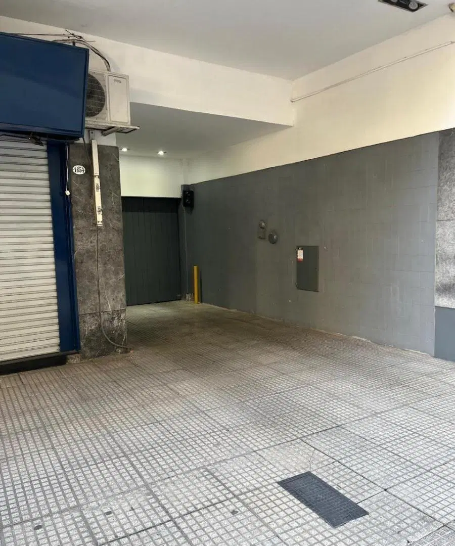 Cochera en venta - 13Mts2 - Palermo 2