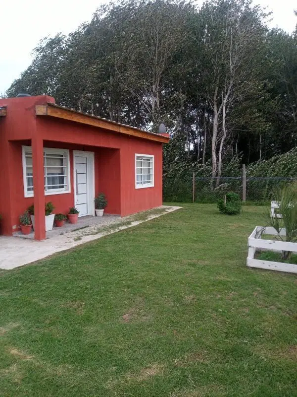 Casa en venta - 2 Dormitorios 1 Baño - Cochera - 1.400Mts2 - Mar del Tuyú 5