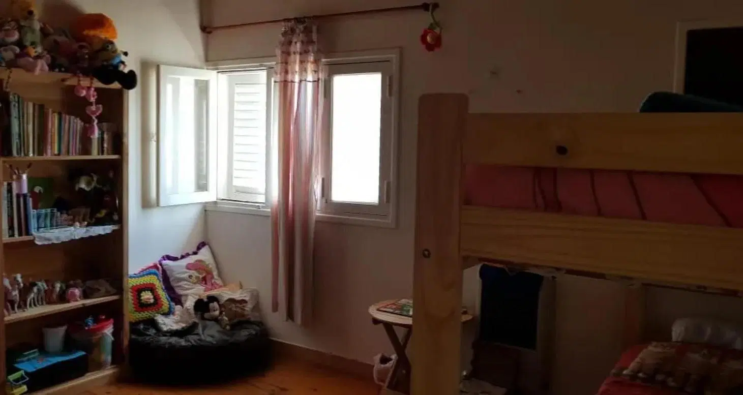 Casa en venta - 4 Dormitorios 2 Baños - San Clemente del Tuyú 2