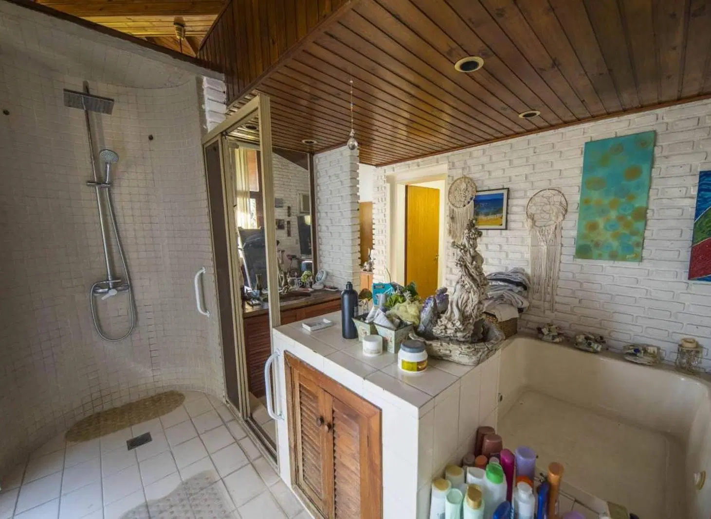 Casa en venta - 6 Dormitorios 5 Baños - Cocheras - San Miguel 4