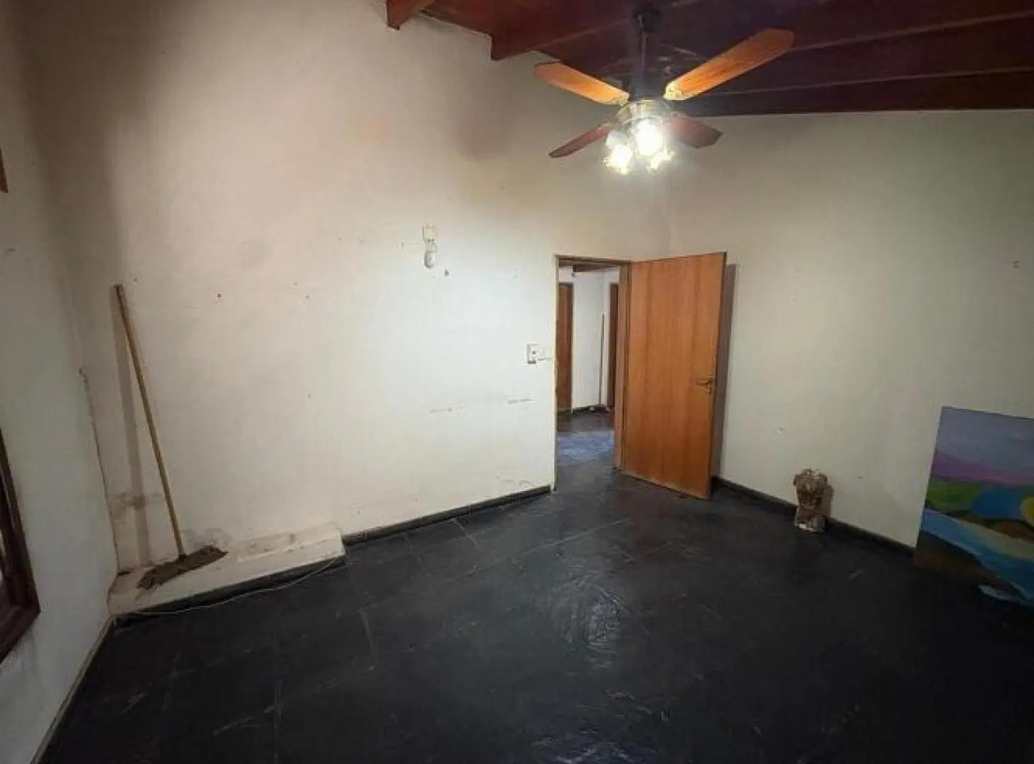 Casa en venta - 4 Dormitorios 2 Baños - Pergamino 5