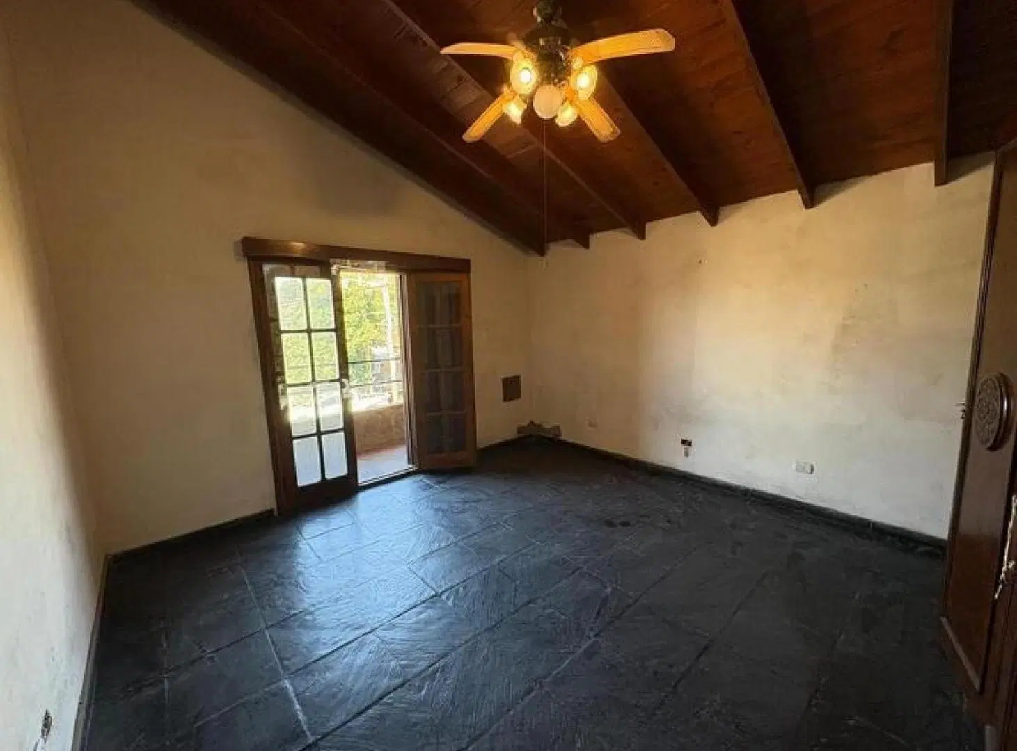Casa en venta - 4 Dormitorios 2 Baños - Pergamino 4