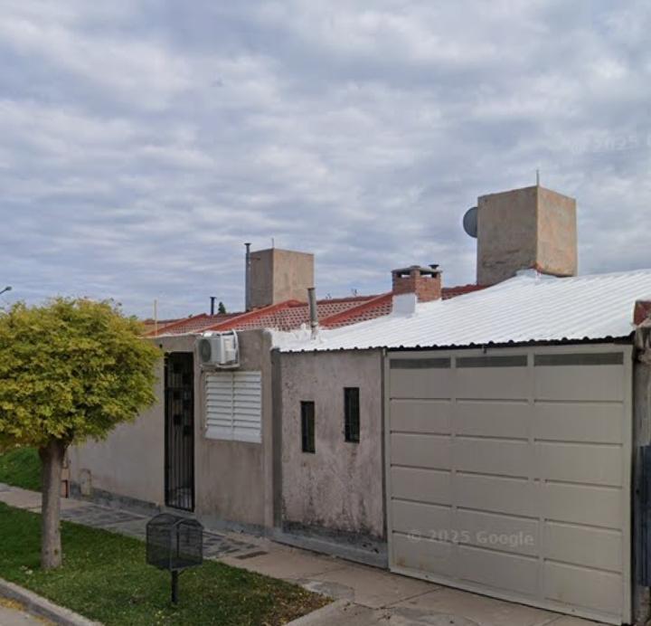 Casa en venta - 2 Dormitorios 2 Baños - La Punta