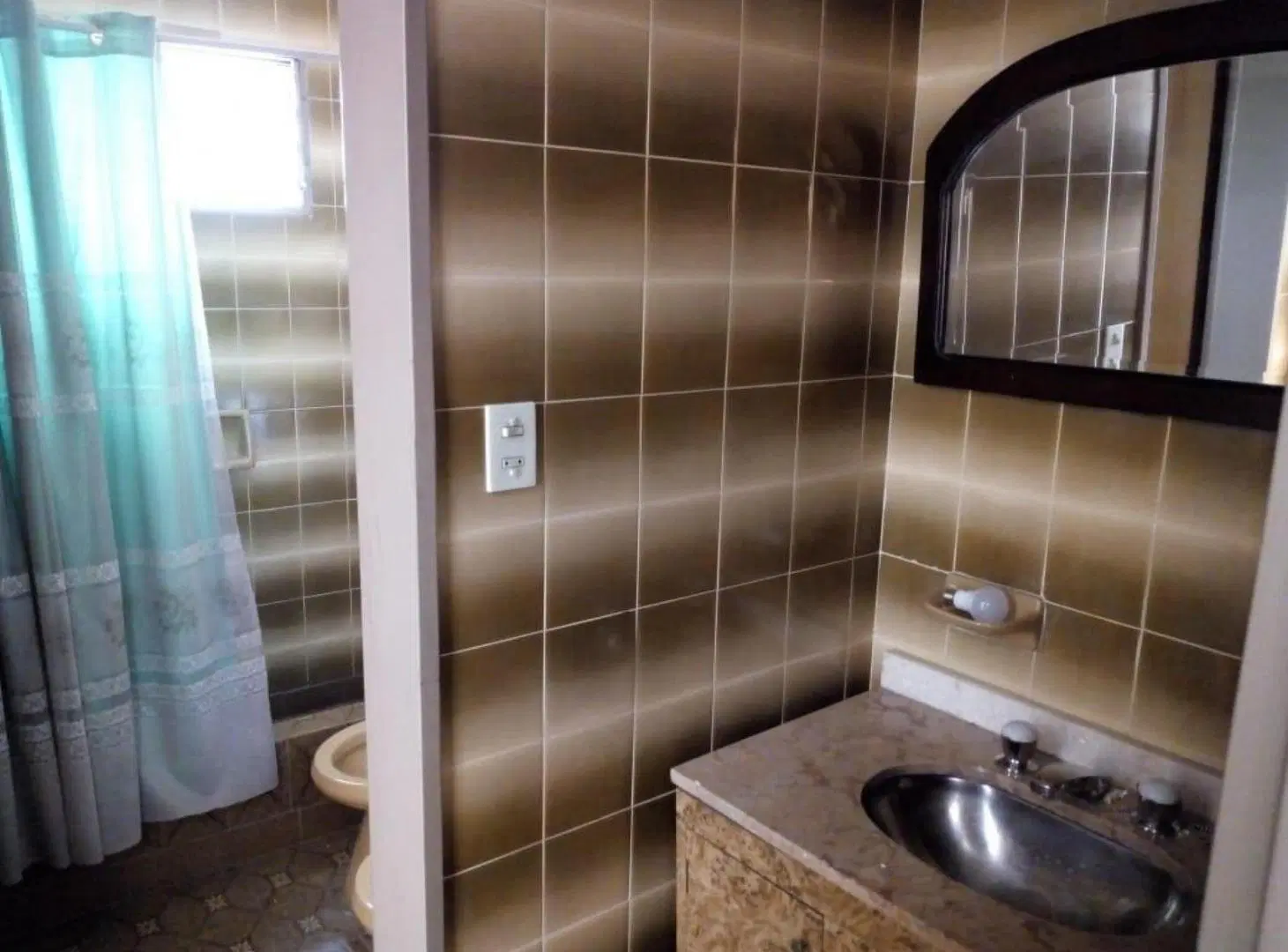 Casa en venta - 3 Dormitorios 2 Baños - General San Martín 5
