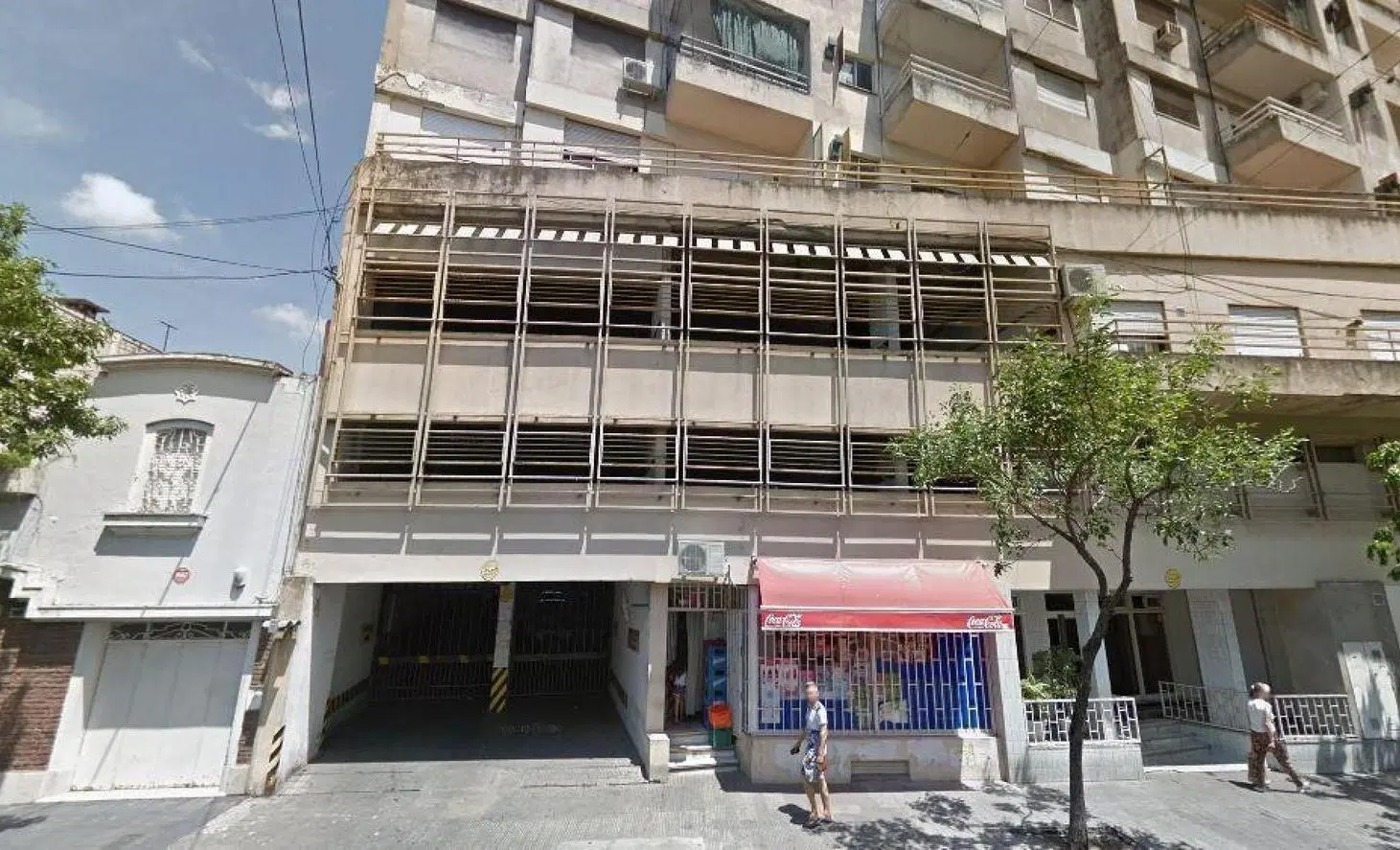 Cochera en venta - 15Mts2 - Rosario 3