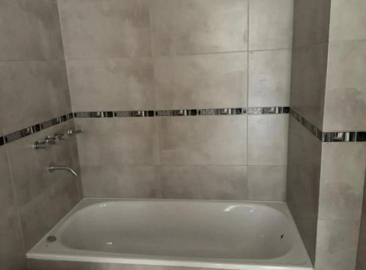 Departamento en venta - 1 dormitorios 1 baño - 70mts2 - La Plata 3