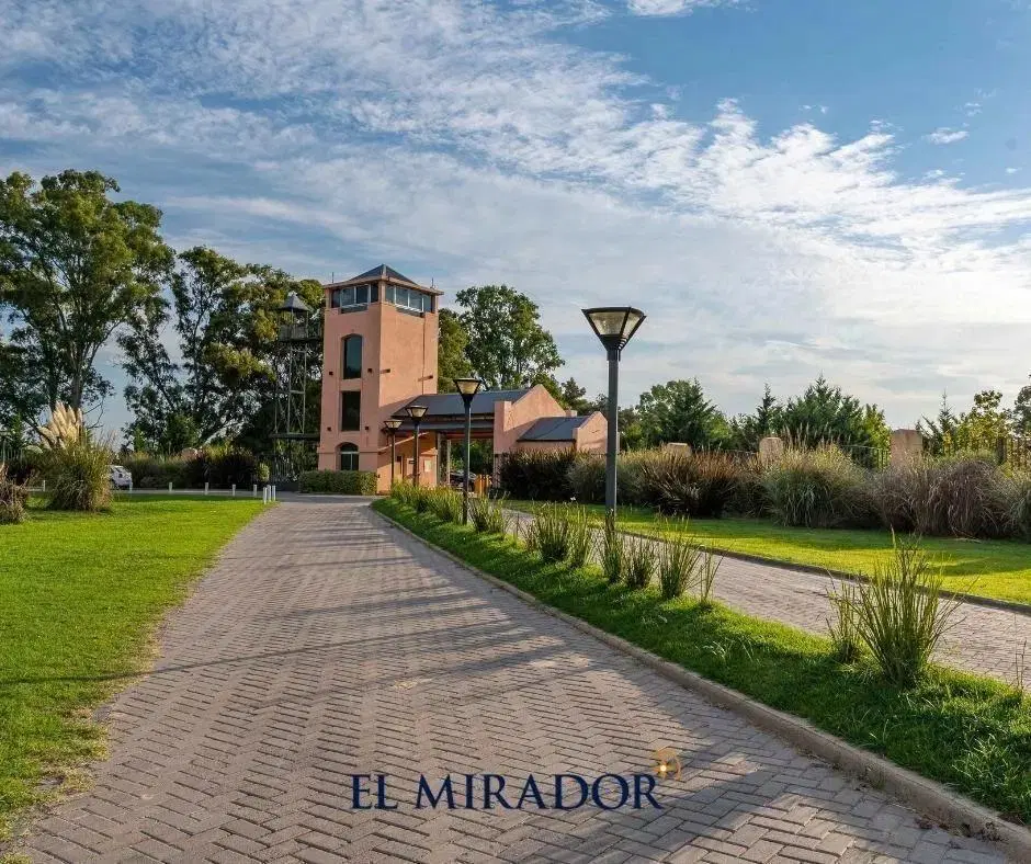 Terreno en venta - 1.800Mts2 - Club de Campo El Mirador 4