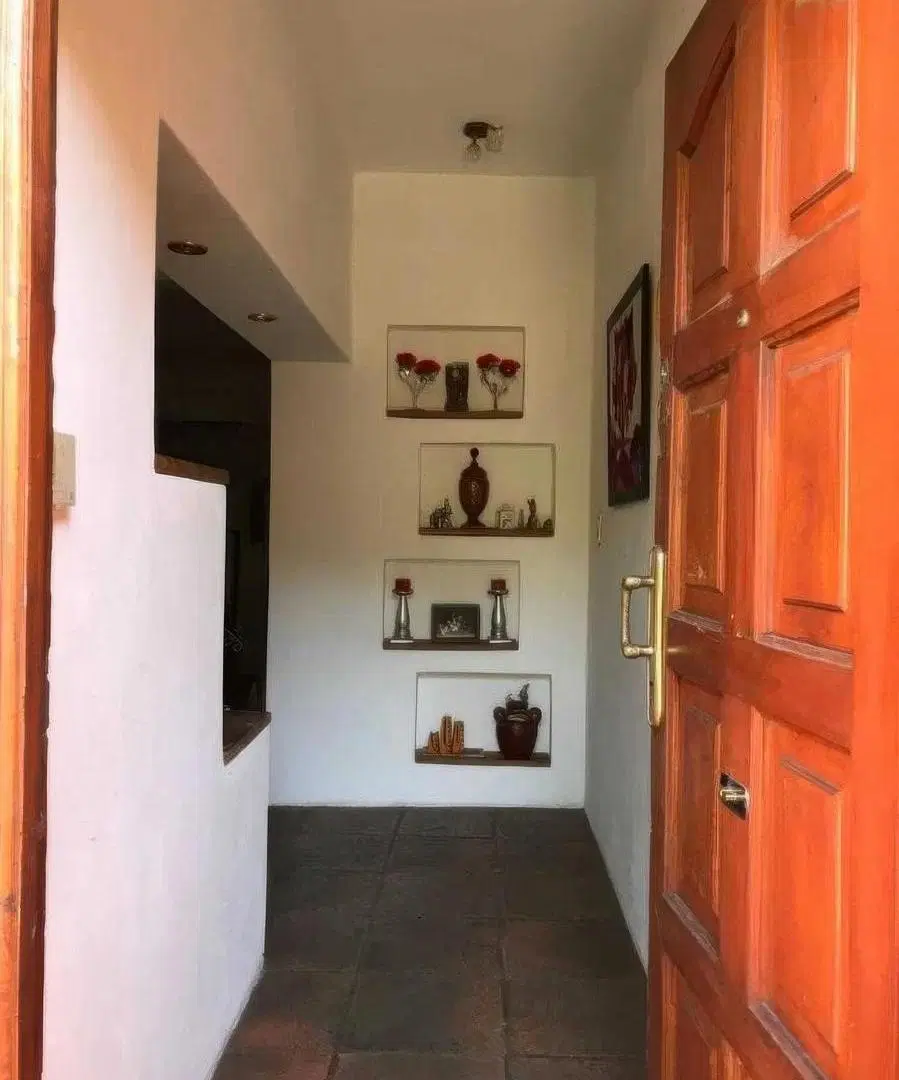 Casa en Venta - 3 dormitorios 2 baños - cochera- 250mts2 - Bernal Oeste 1