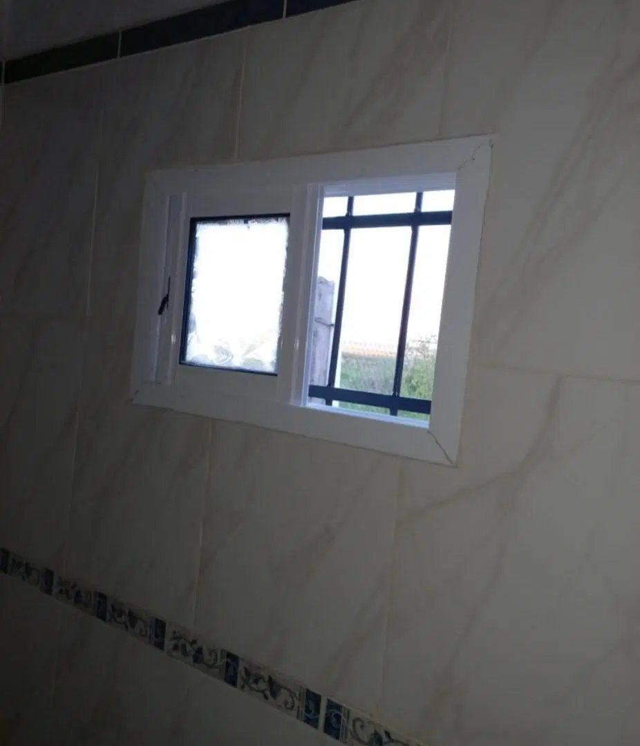 Casa en venta - 3 Dormitorios 1 Baño - Cochera - 600Mts2 - San Miguel 5