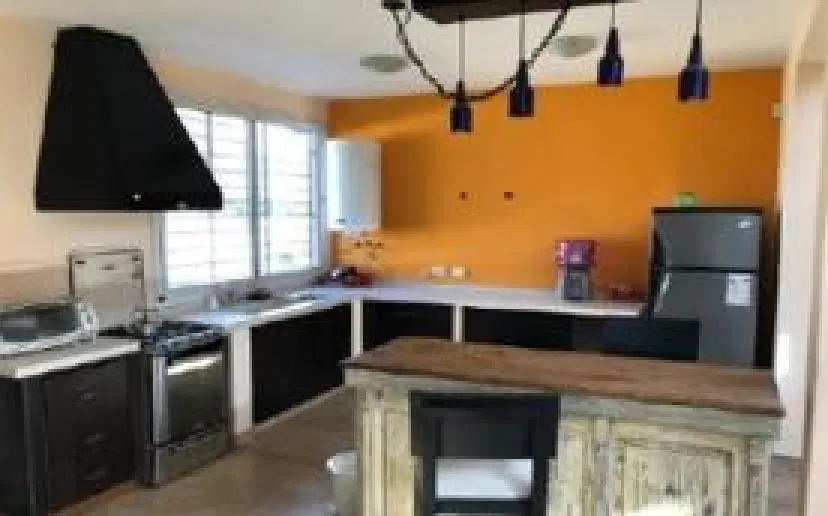 Casa en venta - 3 Dormitorios 1 Baño - San Pedro 4