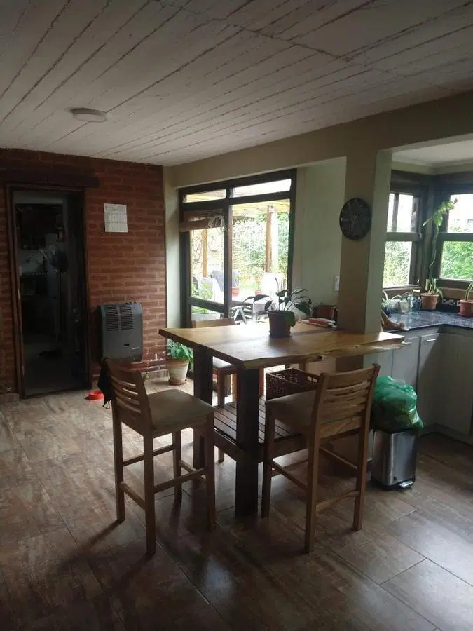 Casa en venta - 3 Dormitorios 3 Baños 2 Cocheras - 205 mts2 - Santa Teresita 5