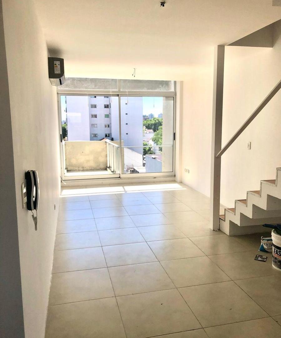 Departamento en venta - 2 Dormitorios 2 Baños - Villa Urquiza