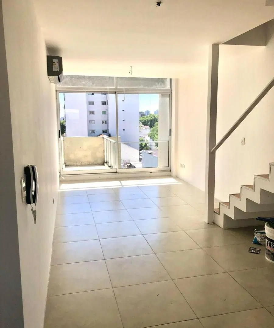 Departamento en venta - 2 Dormitorios 2 Baños - Villa Urquiza 1