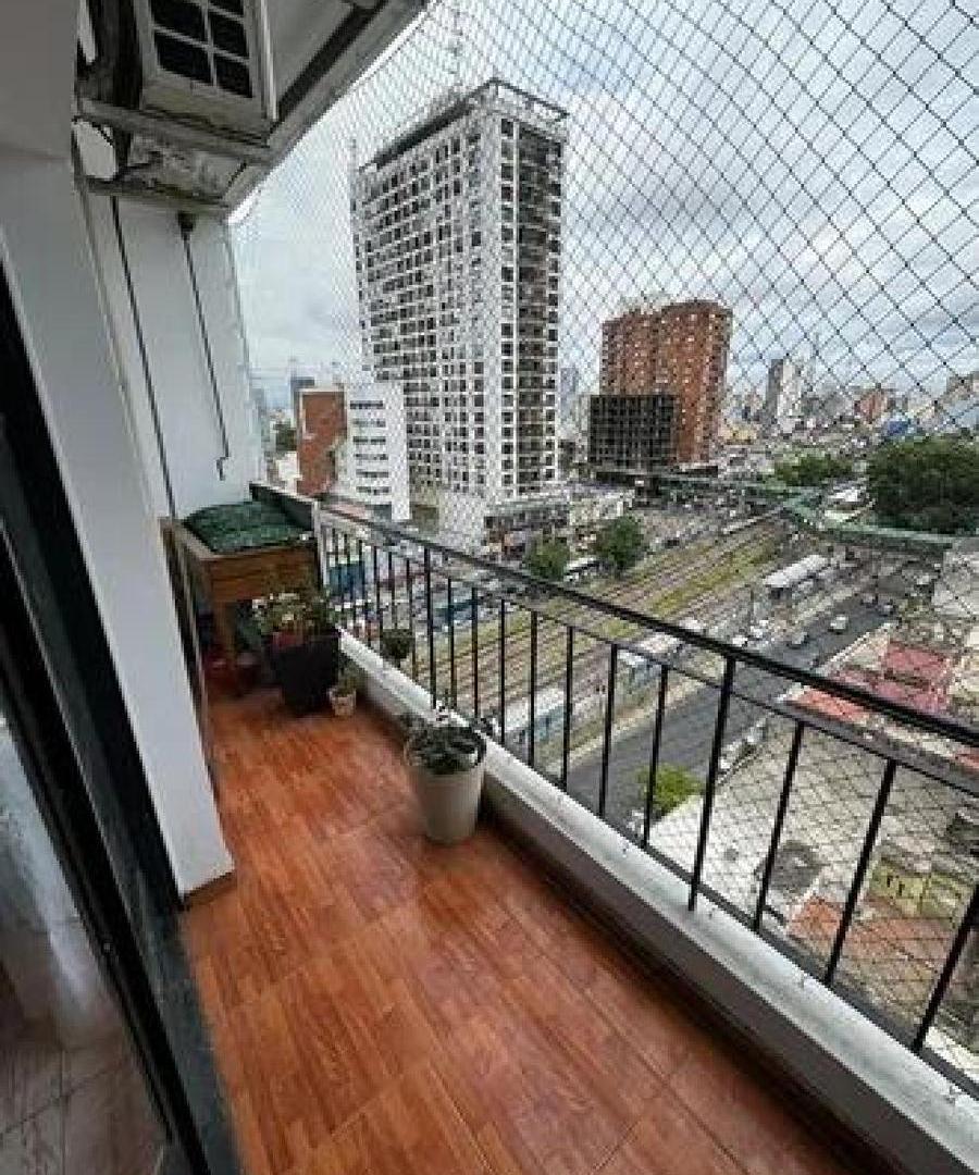 Departamento en venta - 2 Dormitorios 1 Baño - 72Mts2 - Ramos Mejía