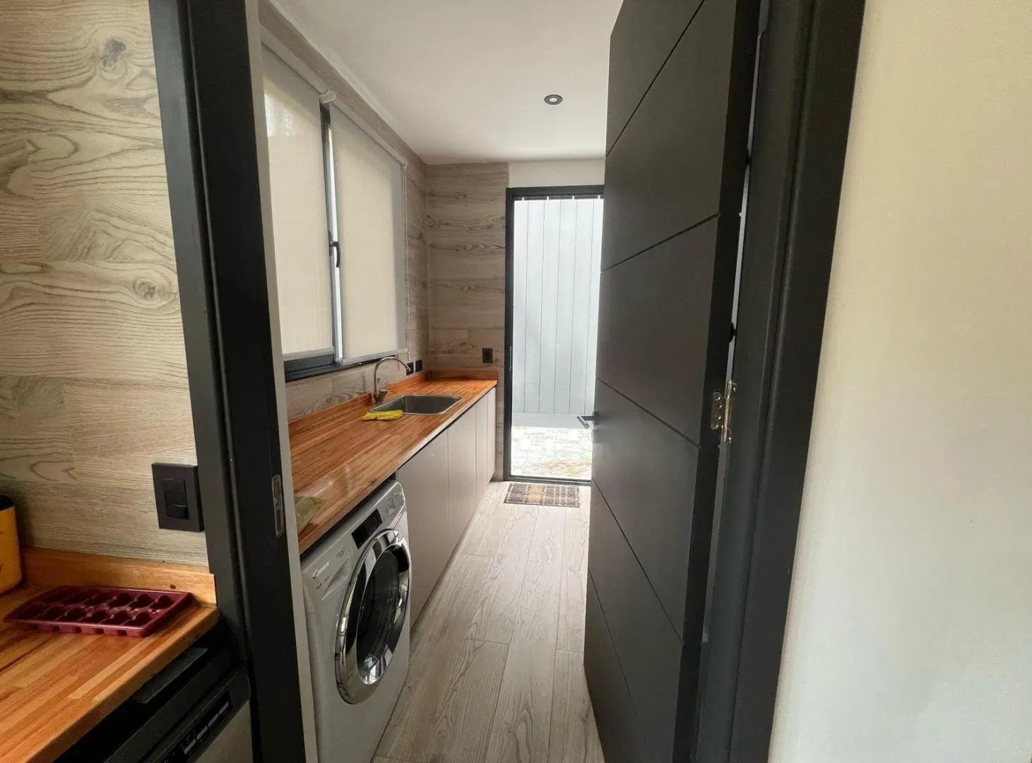 Casa en venta - 5 Dormitorios 7 Baños - Pinamar 2