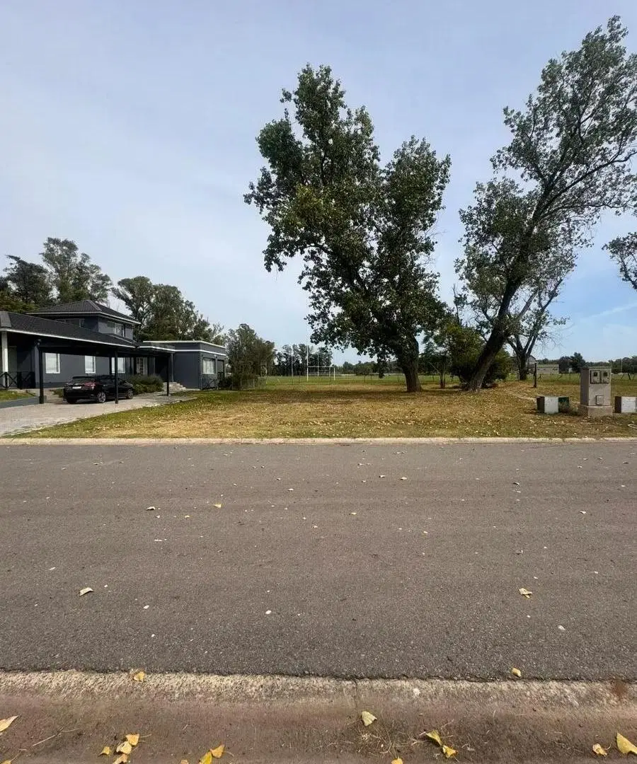 Terreno en venta - 2.700Mts2 - Ezeiza 3