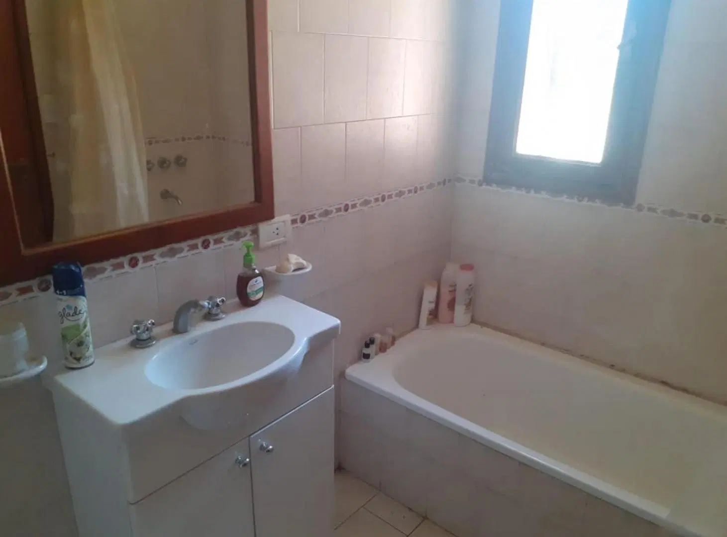 Casa en venta - 3 Dormitorios 2 Baños - Mar del Plata 5