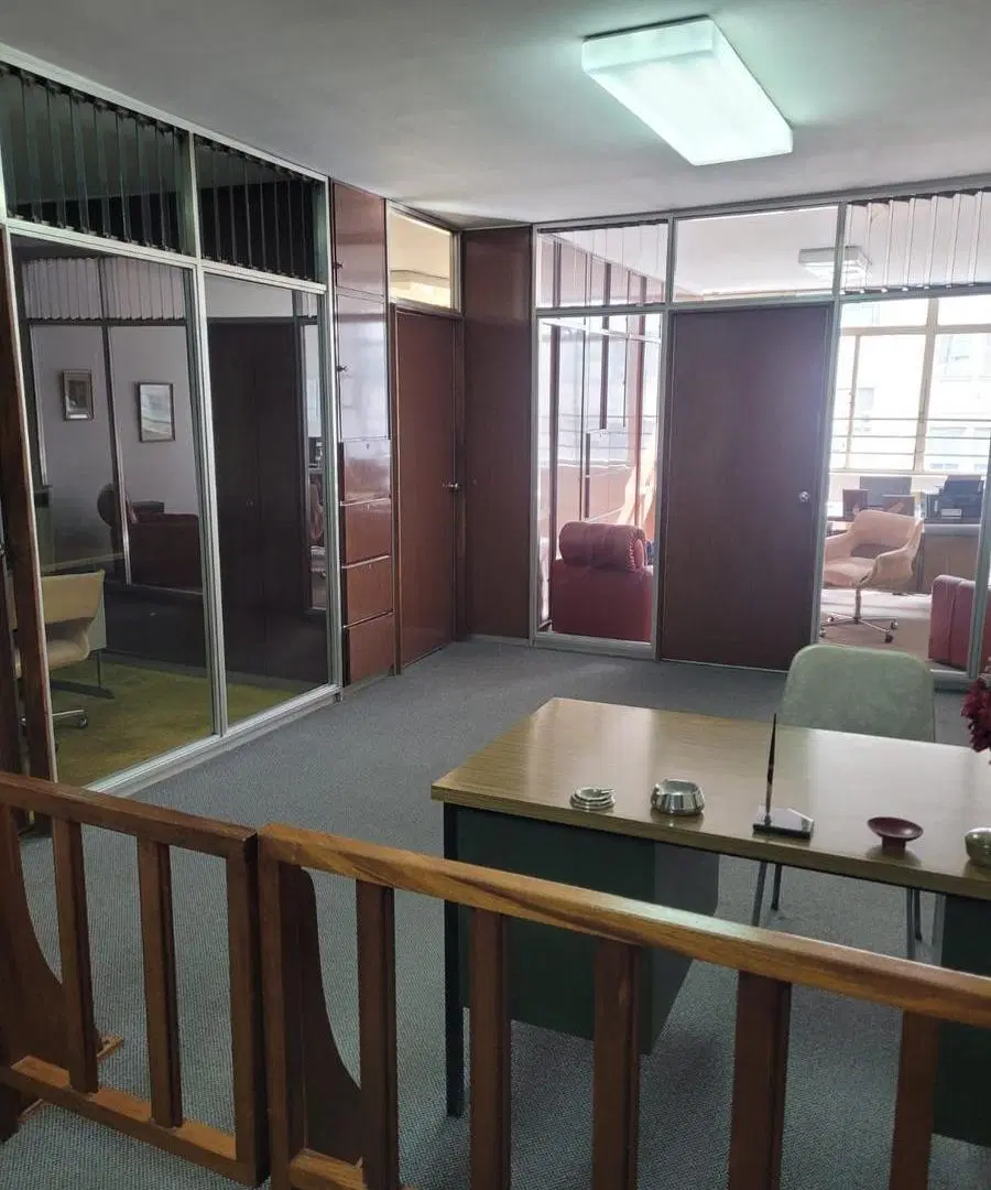 Oficina en venta - 4 Despachos 2 Baños - 155Mts2 - San Nicolás 2