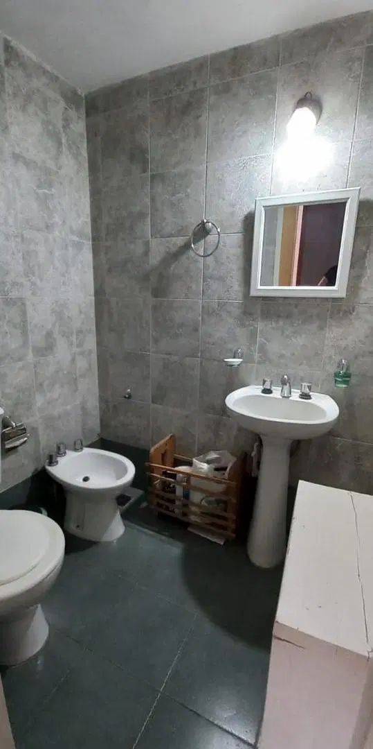 Casa en venta - 3 Dormitorios 2 Baños - 200Mts2 - Pehuajó 4