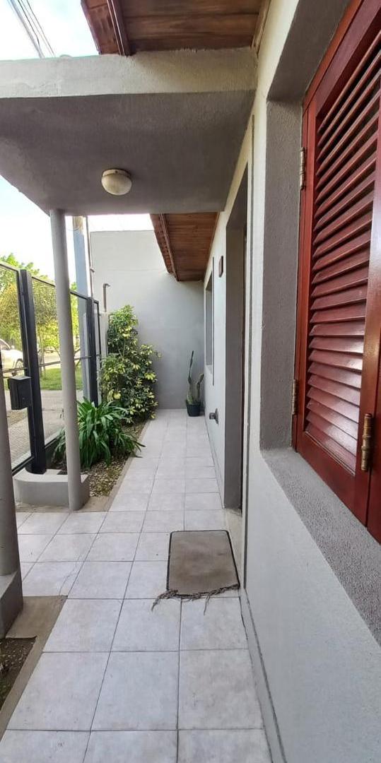 Casa en venta - 3 Dormitorios 2 Baños - 200Mts2 - Pehuajó