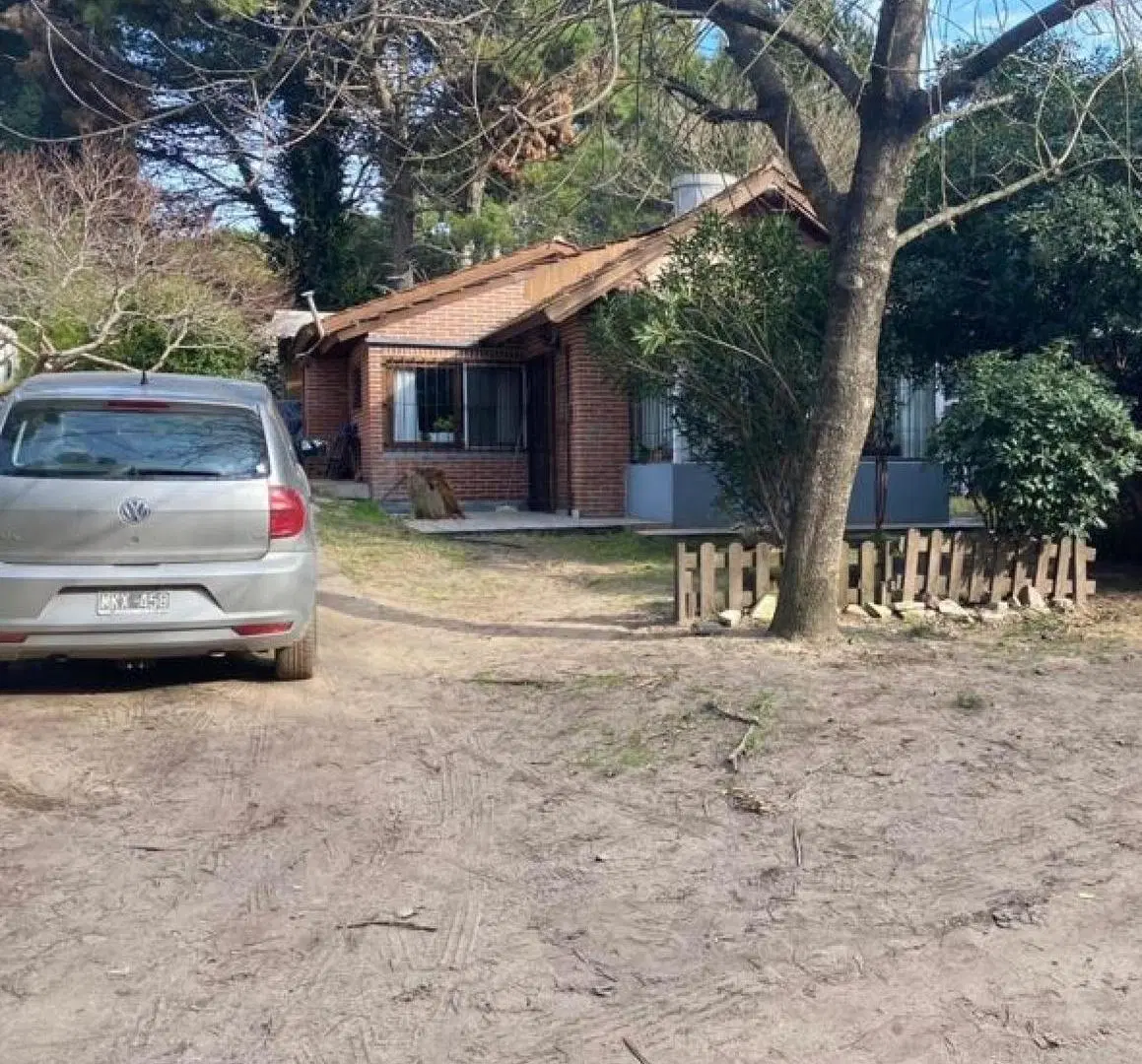 Casa en venta - 2 Dormitorios 1 Baño - Valeria del Mar 5